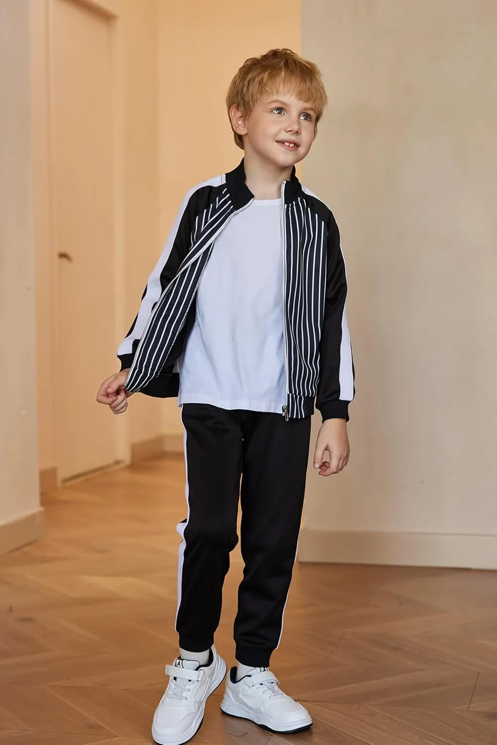 Arshiner Boy's 2 Pieces Full Zip Tracksuits Stylish Sport Jogging Suits Jacket & Pants Sweatsuit Set for 5-13 Years