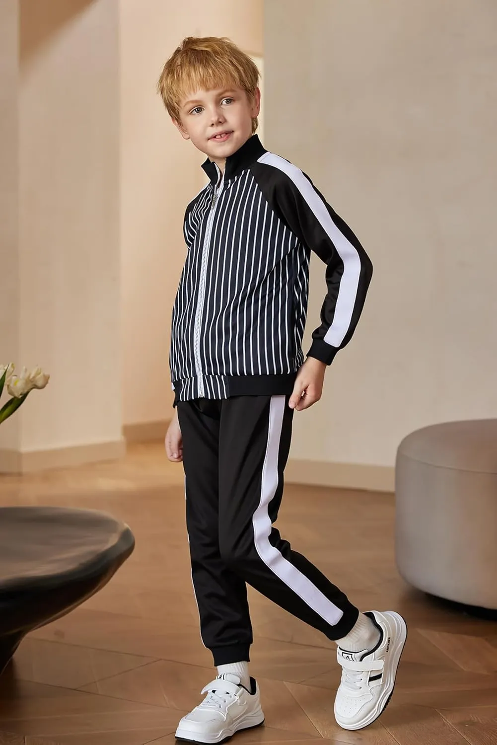 Arshiner Boy's 2 Pieces Full Zip Tracksuits Stylish Sport Jogging Suits Jacket & Pants Sweatsuit Set for 5-13 Years