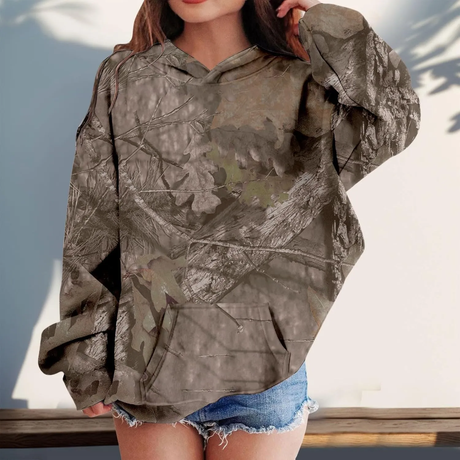 Camo Hoodies for Teen Girls Cute Sweatshirt Maple Leaf Print Oversized Fleece Sweatshirts Pullover Tops with Pocket