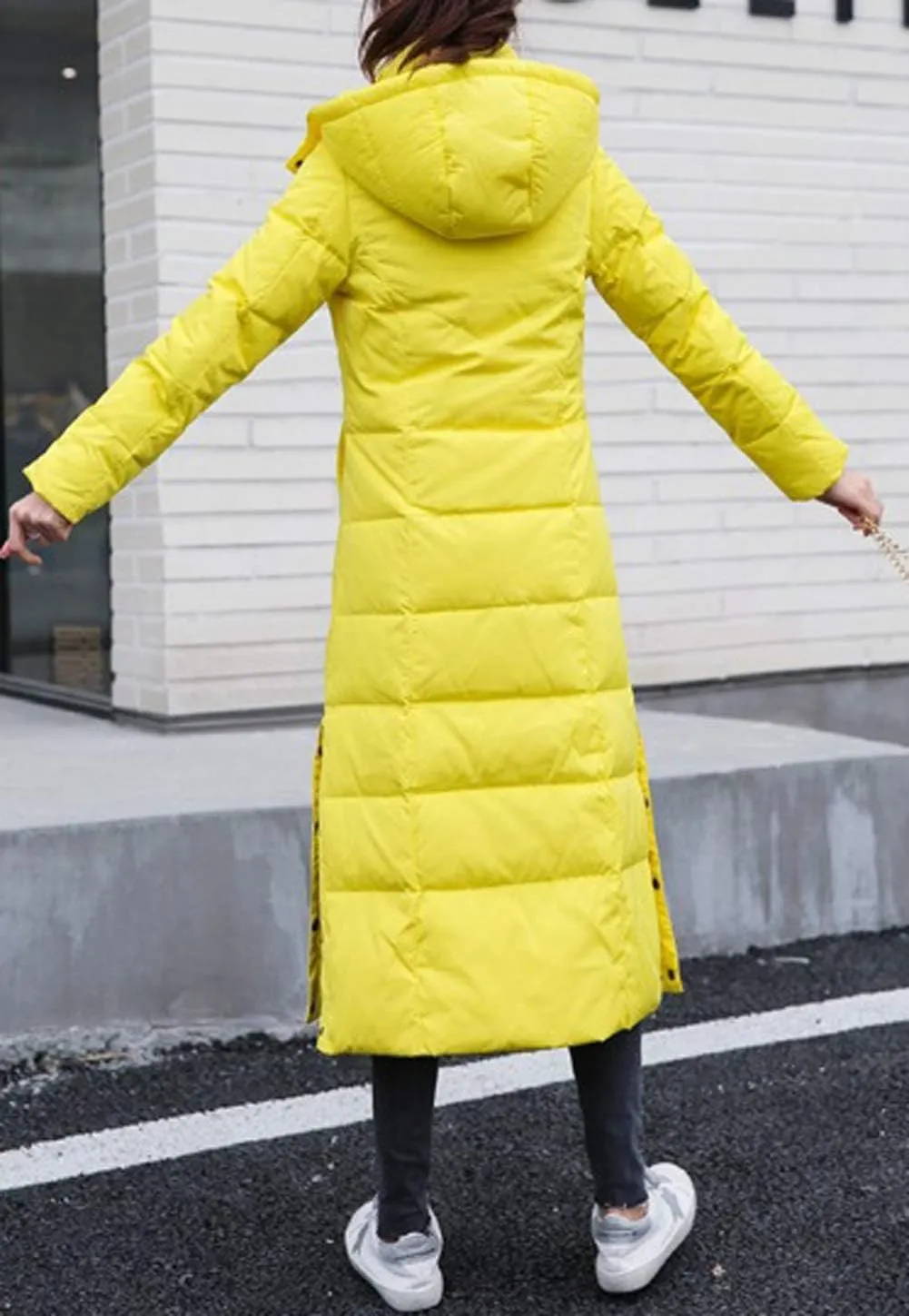 chouyatou Women's Winter Over Knee Removable Hooded Maxi Long Puffer Down Coat