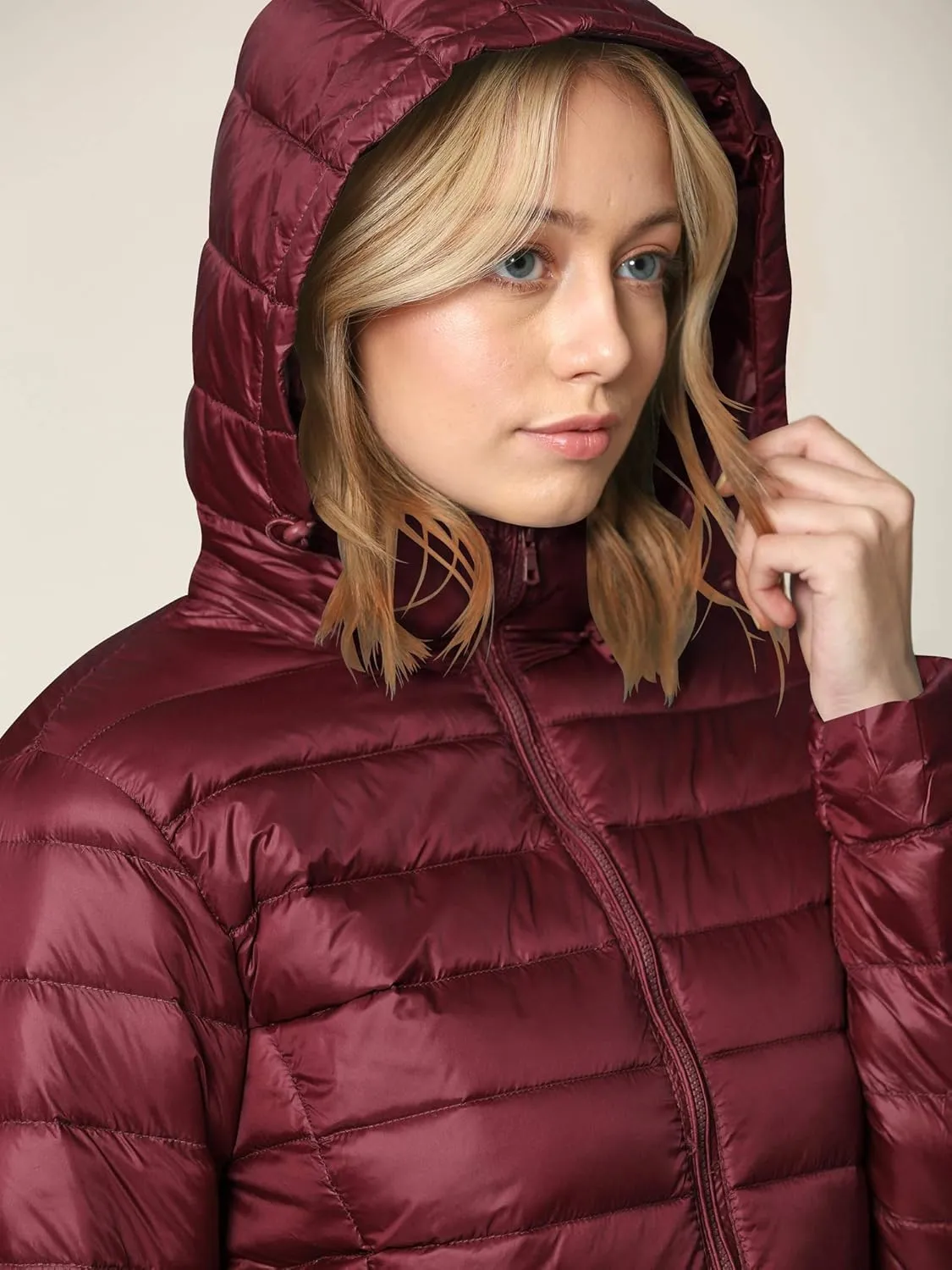 CTC Women's Ultra Light Weight Packable Down Jacket with Removable Hoodie