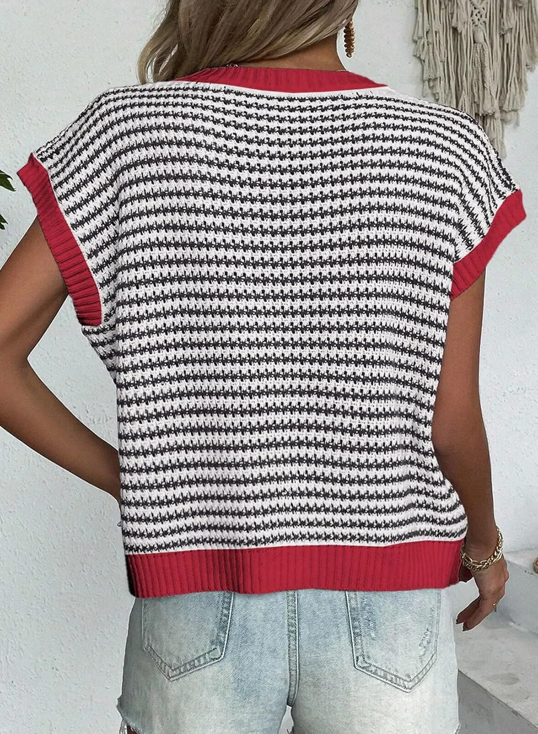 EVALESS Women's Sweater Vest Striped Pullover Tank Top Round Neck Cap Sleeve Lightweight 2025 Summer Casual Clothes
