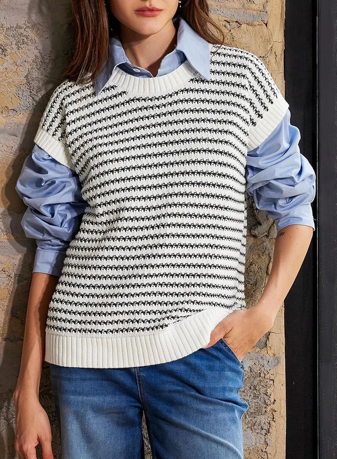 EVALESS Women's Sweater Vest Striped Pullover Tank Top Round Neck Cap Sleeve Lightweight 2025 Summer Casual Clothes