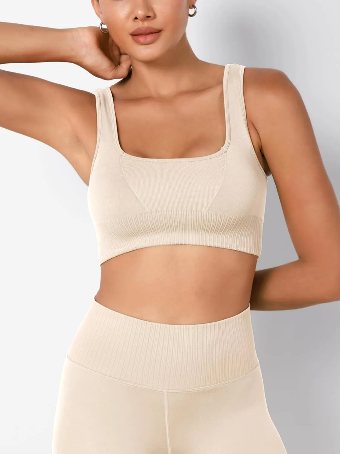 ODODOS Seamless Square Neck Sports Bra for Women Ribbed Crop Tank Casual Low Back Cropped Tops