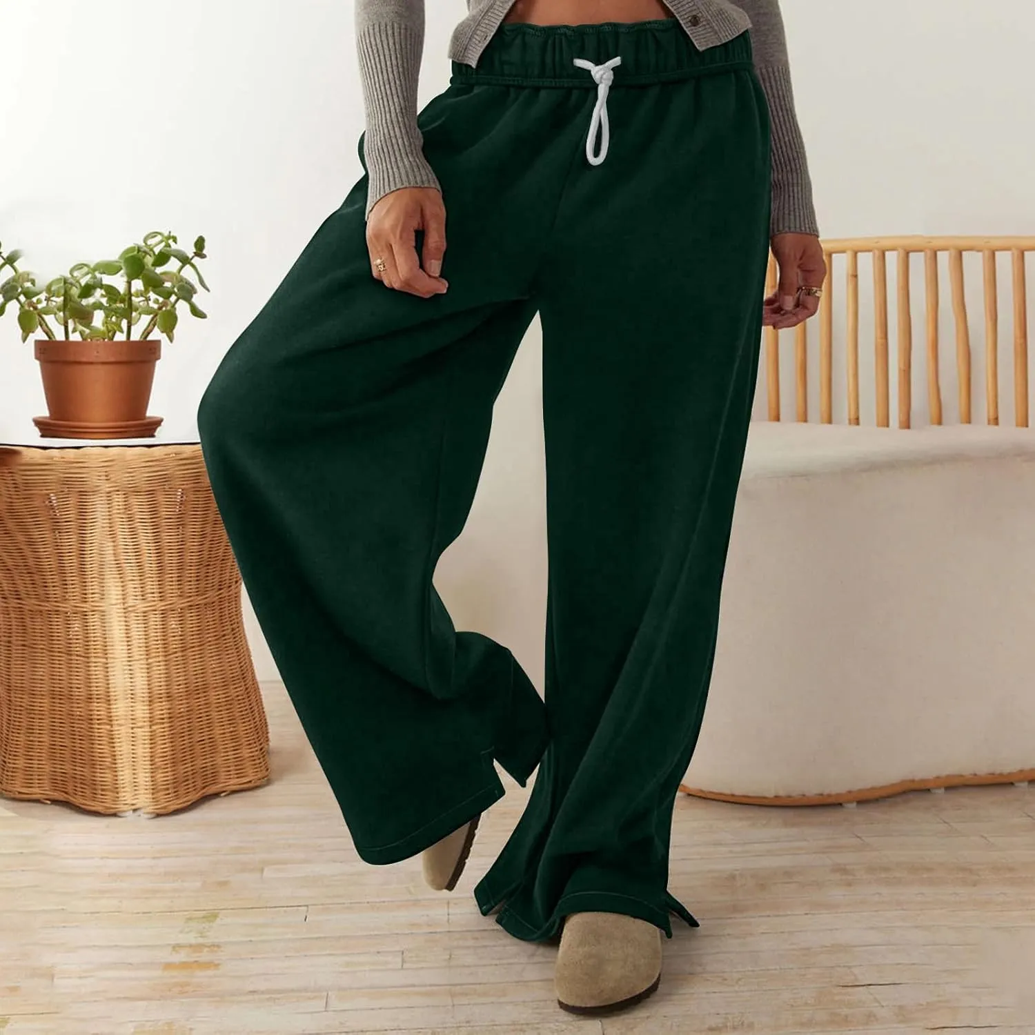 Wide Leg Sweatpants for Women Drawstring High Waisted Lounge Trousers Elastic Waist Baggy Casual Pants with Pockets