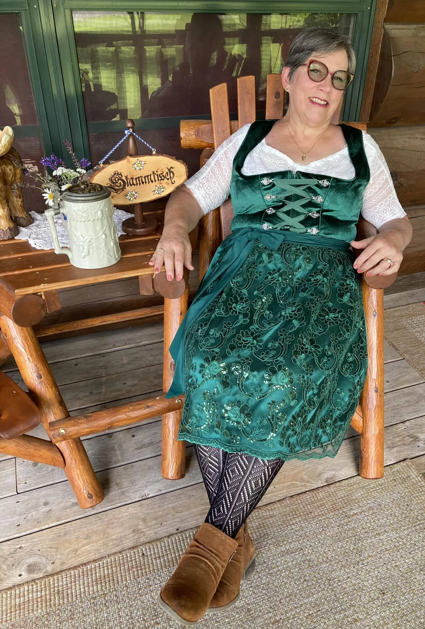 Winter/Winter Dirndl