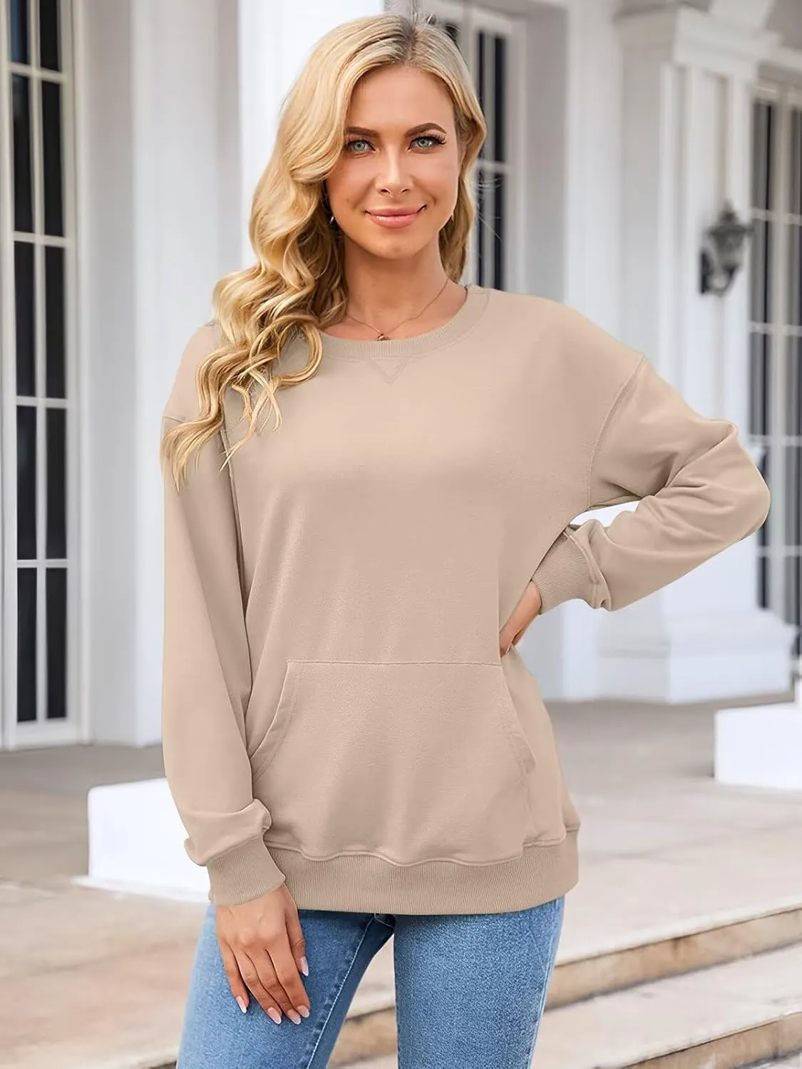 Womens Long Sleeve Sweatshirts Casual Crewneck Cute Pullover Tops Lightweight Sweatshirt with Pocket 2025
