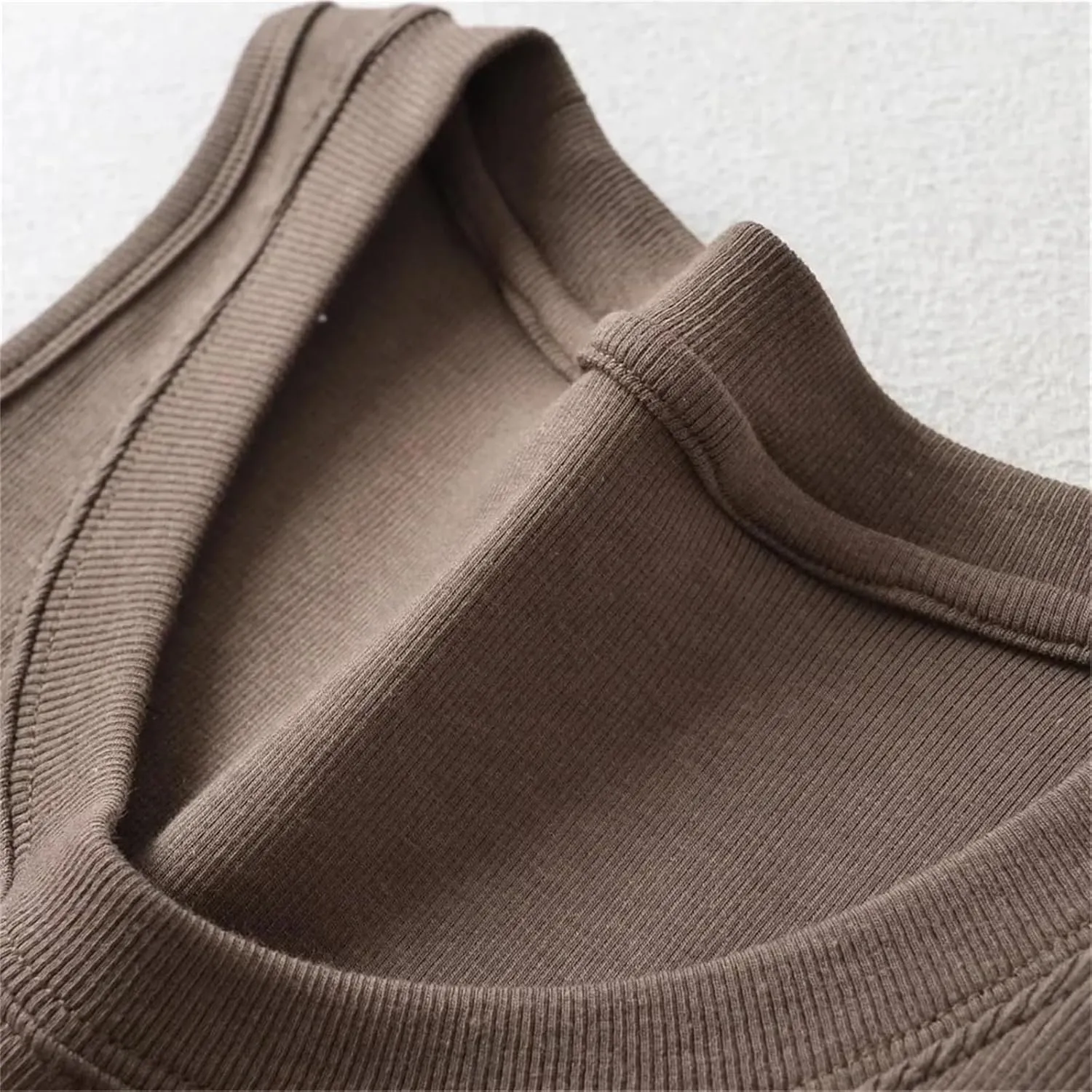 Women's Round Neck Sleeveless Camisole Casual Slim Fit Summer Ribbed Tank Top