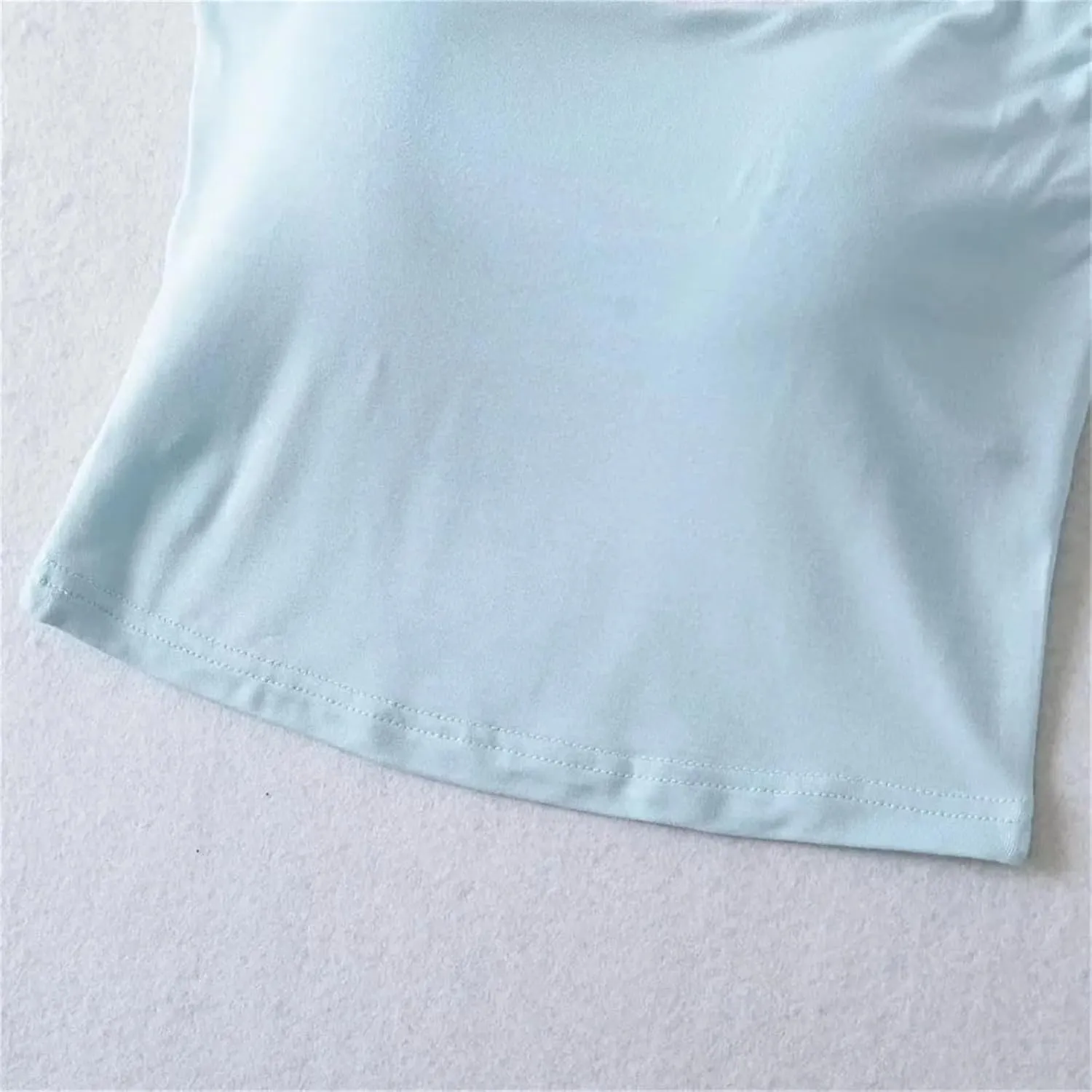 Women's Round Neck Sleeveless Spaghetti Strap Camisole Solid Color Slim Fit Casual Summer Tank Tops