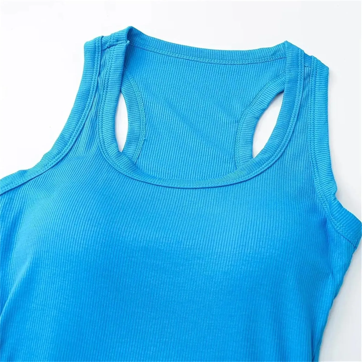 Women's Square Neck Sleeveless Camisole Built-in Chest Pad Ribbed Slim Fit Summer Tank Top