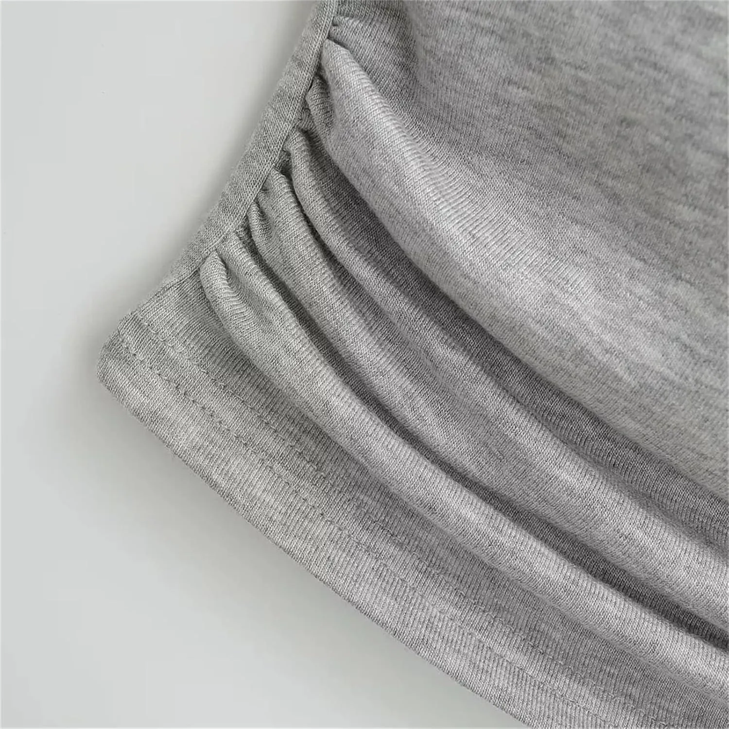 Women's Square Neck Spaghetti Strap Camisole Built-in Chest Pad Summer Casual Slim Fit Tank Top