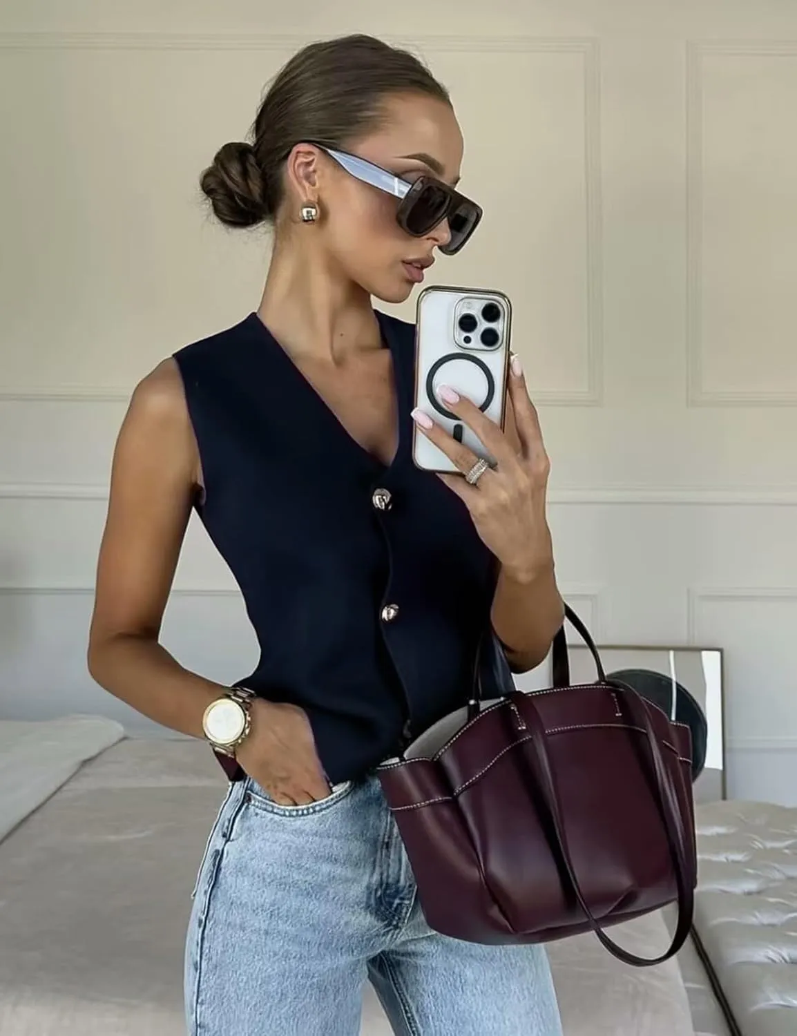 Wyeysyt Womens Vest Top Cropped Sleeveless Knit Vest Gold Button Down V Neck Vest Casual Plain Summer Waistcoat Cardigan