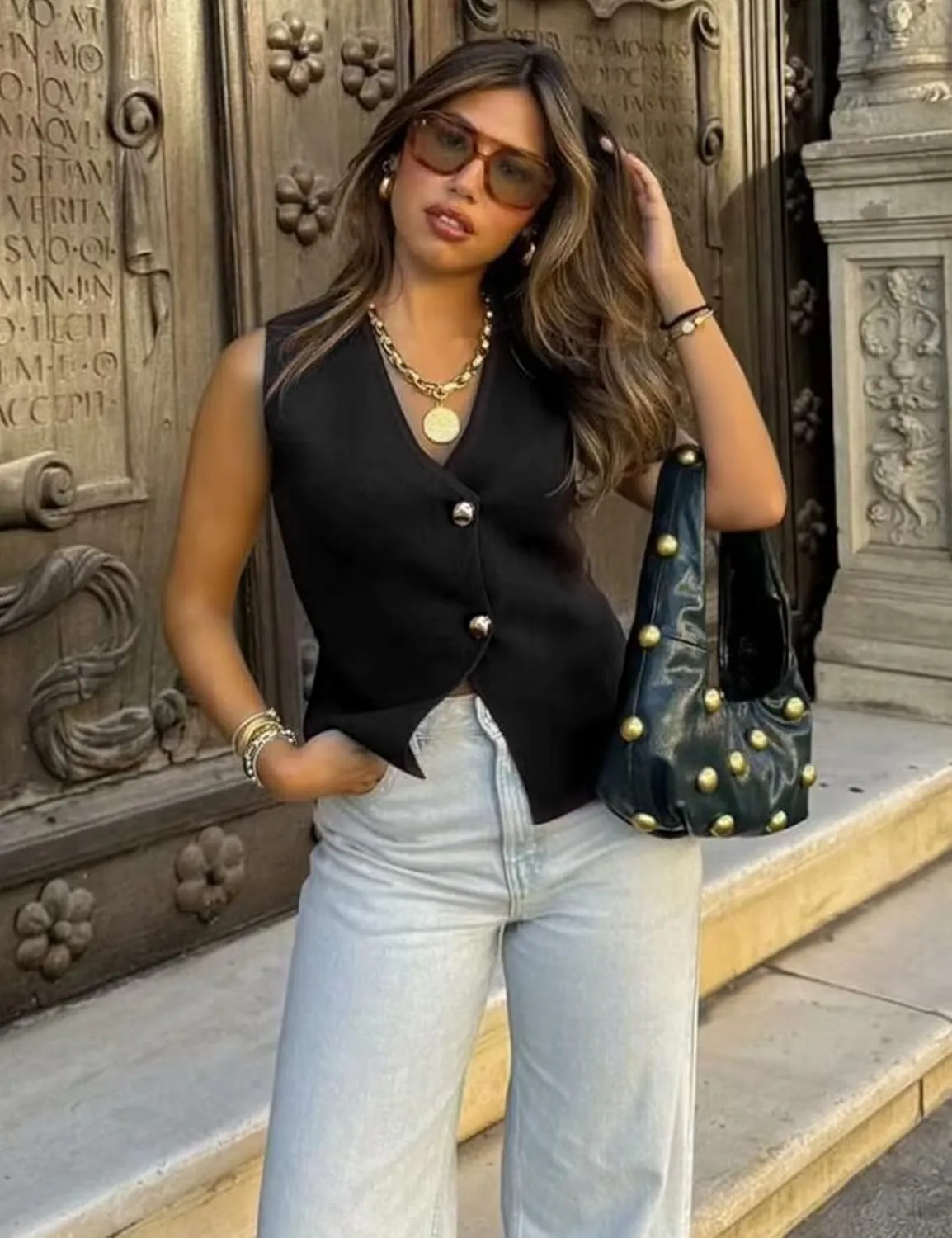 Wyeysyt Womens Vest Top Cropped Sleeveless Knit Vest Gold Button Down V Neck Vest Casual Plain Summer Waistcoat Cardigan